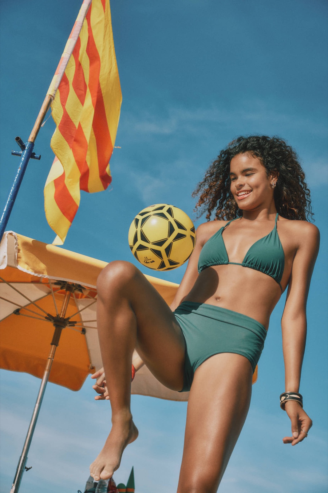 Keepy-uppy — Eli Samuel photography